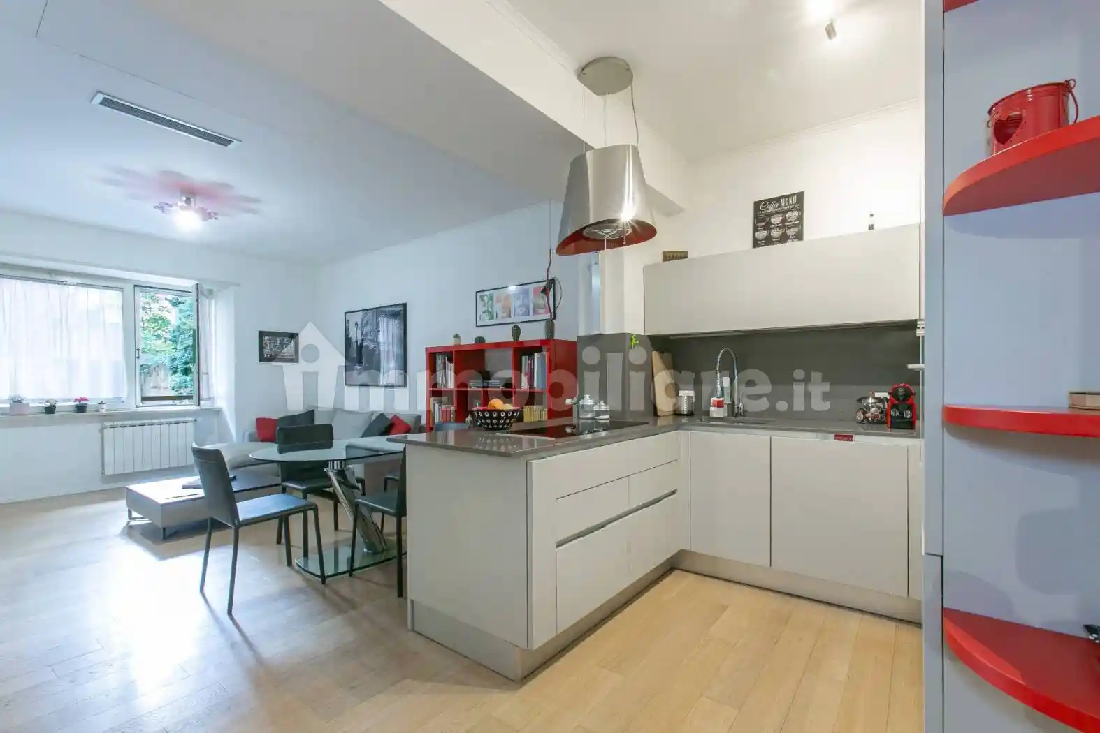 Appartamento in vendita a Roma