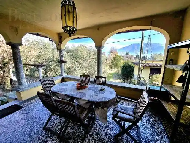 Villa in vendita a Griante