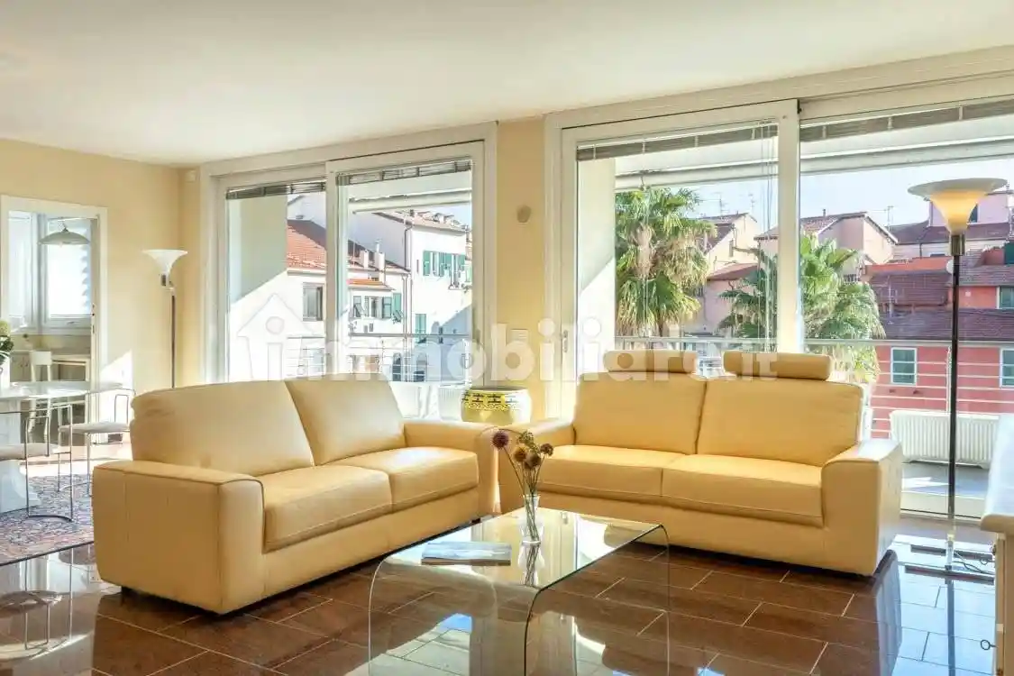 Appartamento in vendita a Imperia