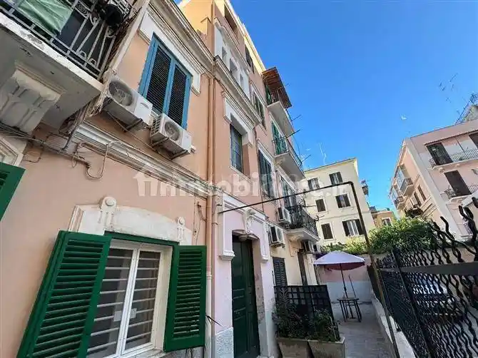 Appartamento in vendita a Bari