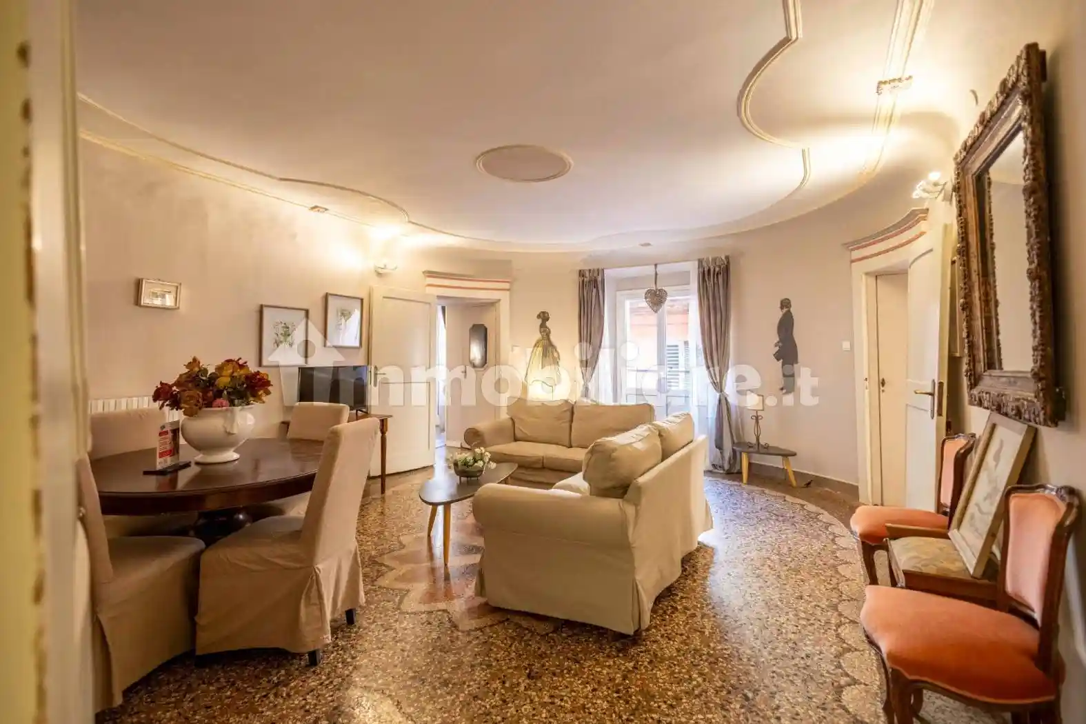 Appartamento in vendita a Bologna