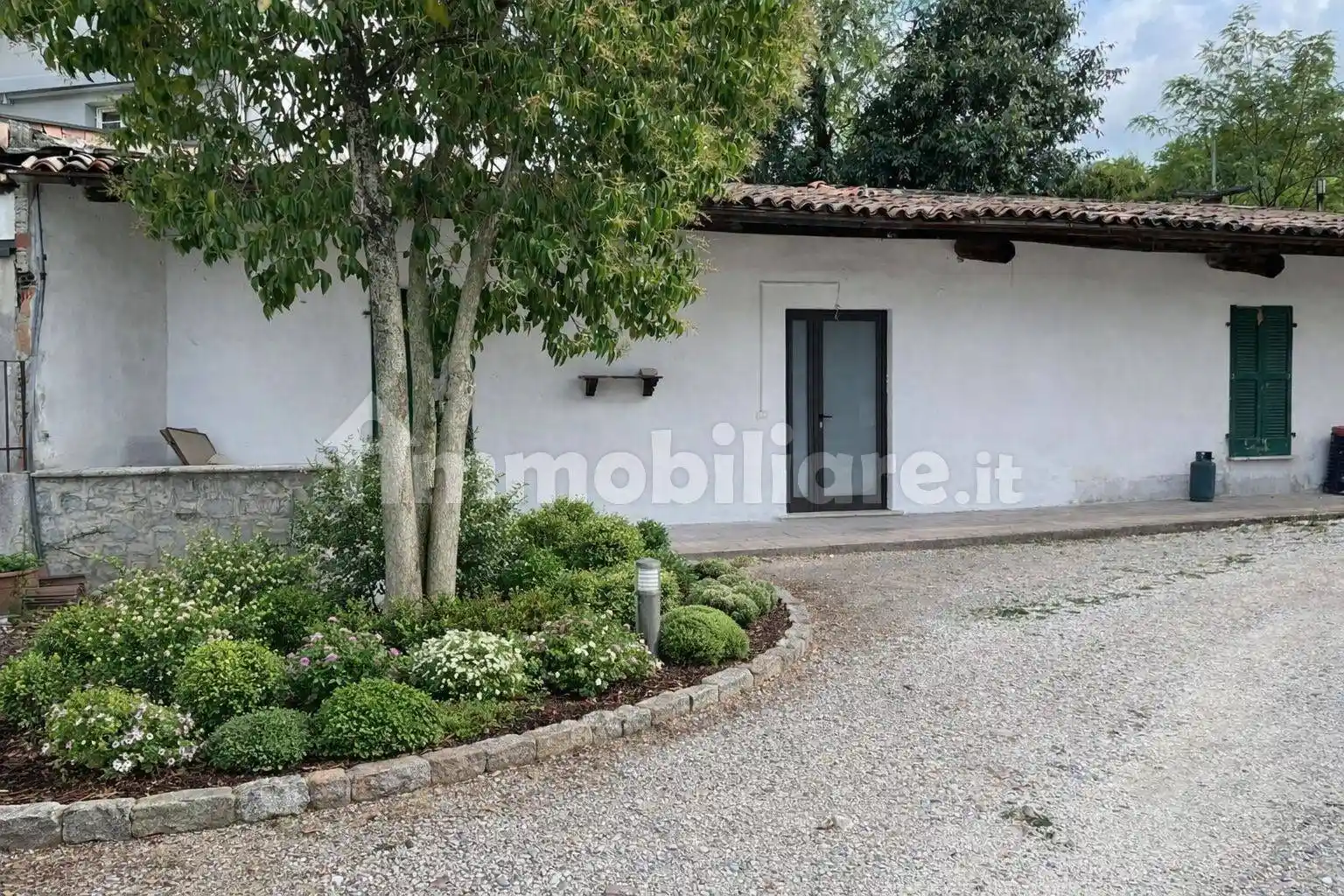 Appartamento in vendita a Lonato del Garda