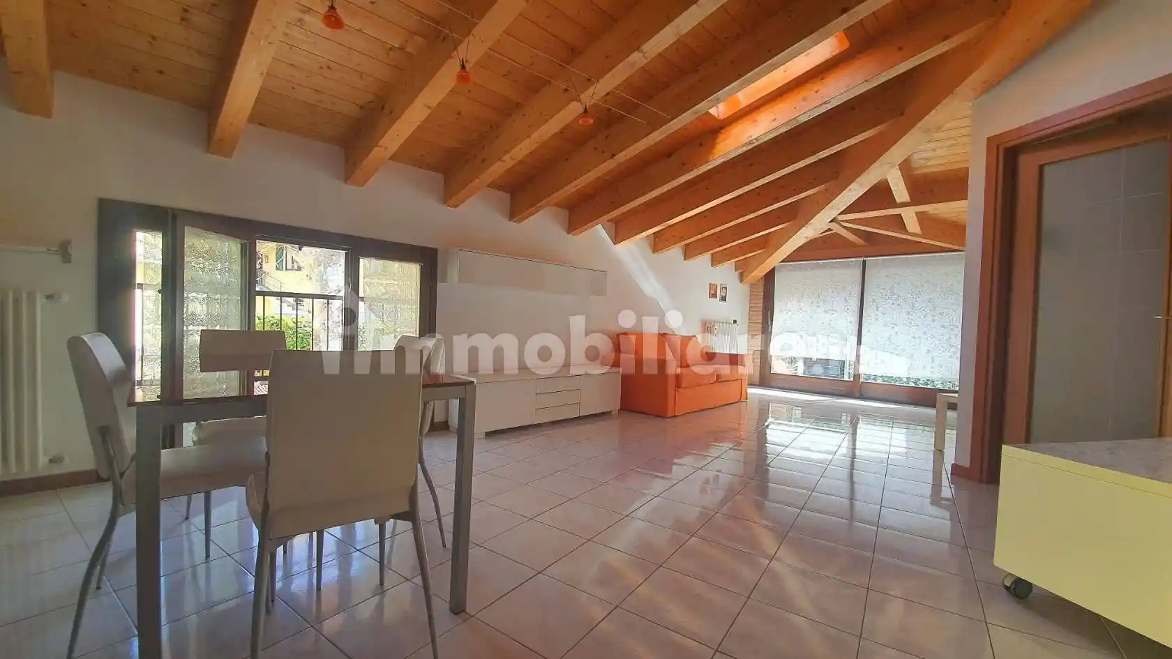 Appartamento in vendita a Como