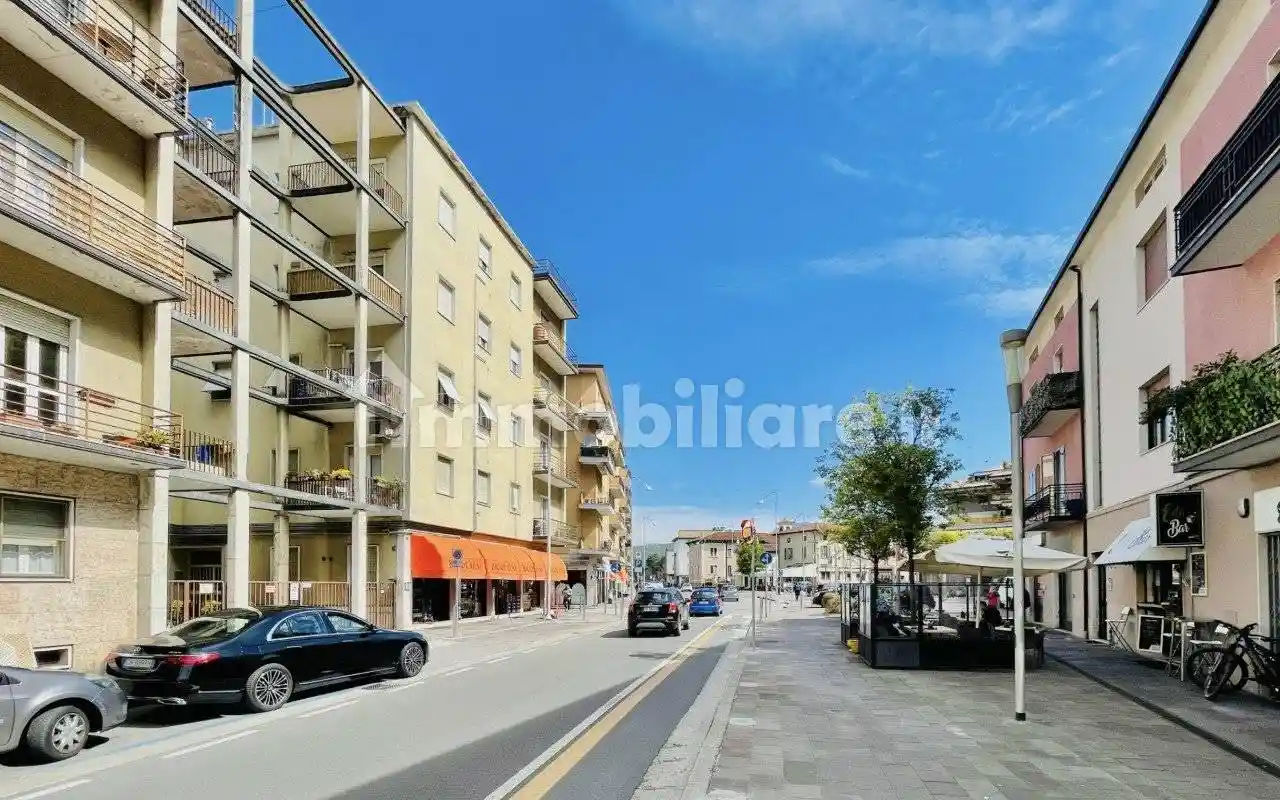 Appartamento in vendita a Brescia