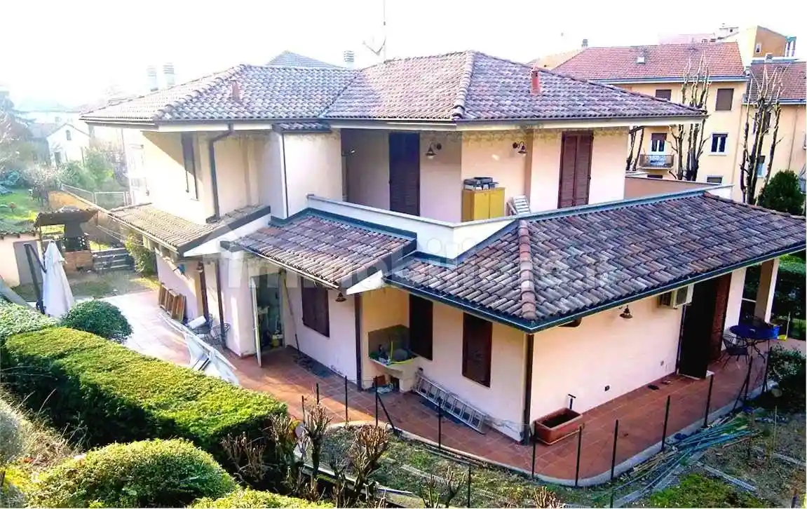 Villa in vendita a Tortona