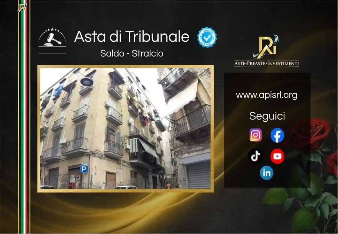 Appartamento in vendita a Napoli