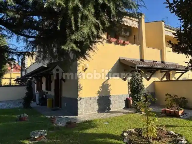 Villa in vendita a Vigevano