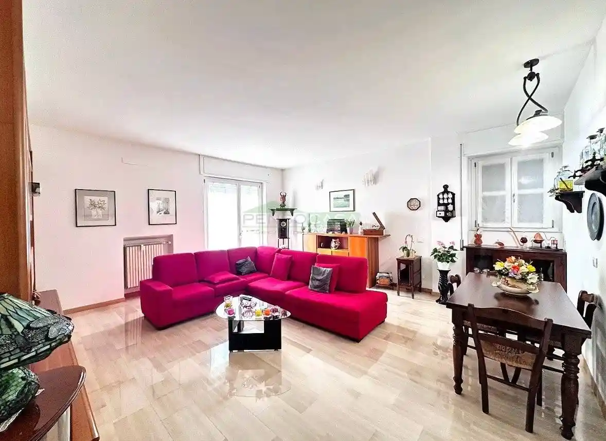 Appartamento in vendita a Rho