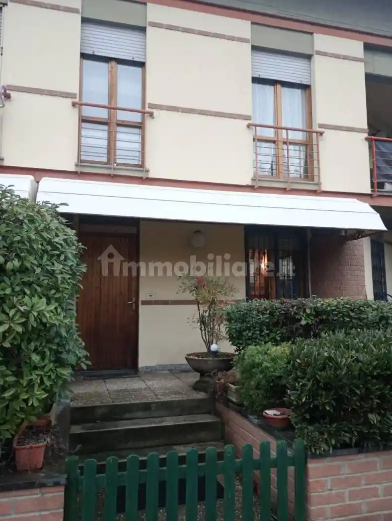 Villetta a schiera in vendita a Castel San Giovanni