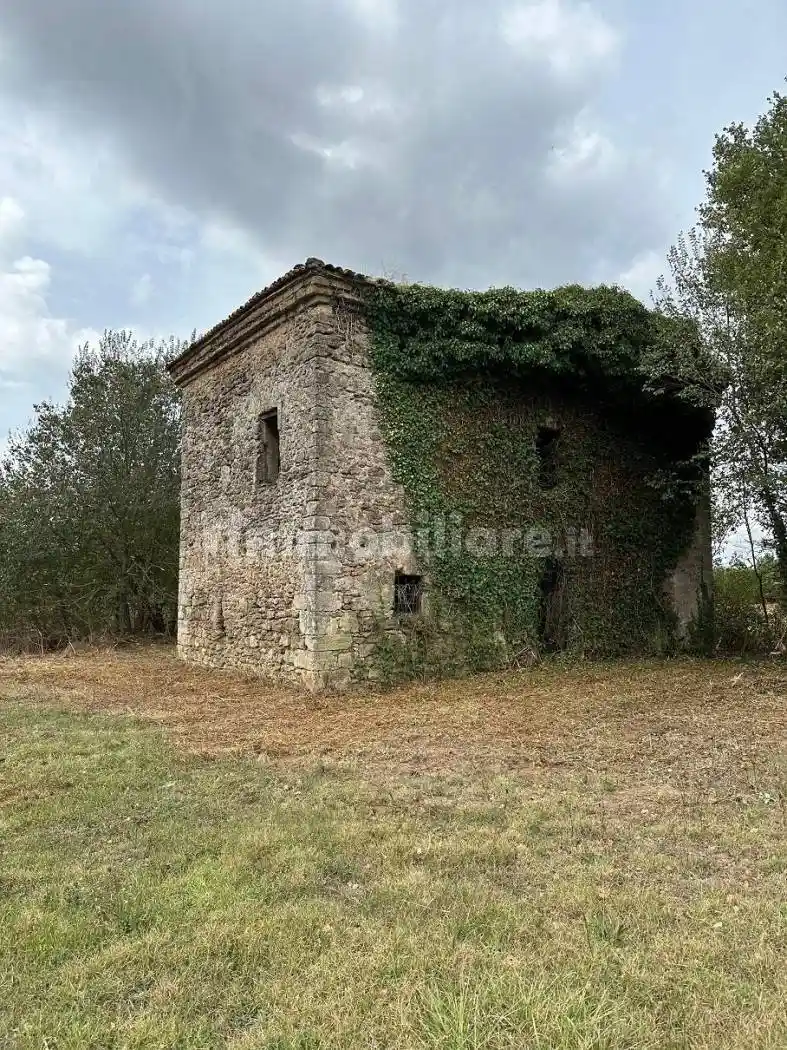 Rustico - Casale in vendita a Ferentino