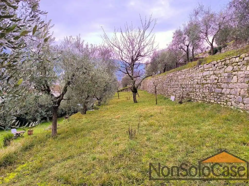 Villa in vendita a Vaiano