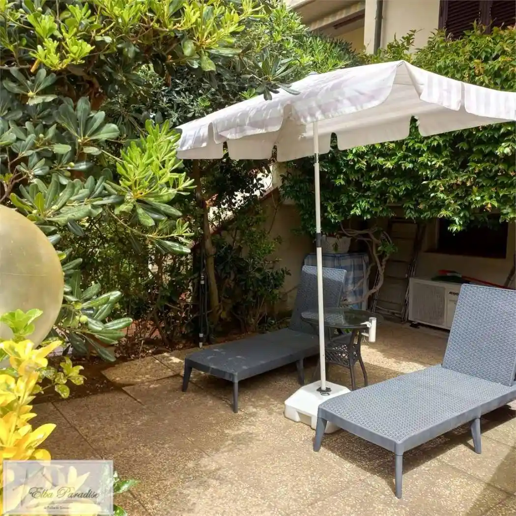 Casa indipendente in affitto a Porto Azzurro