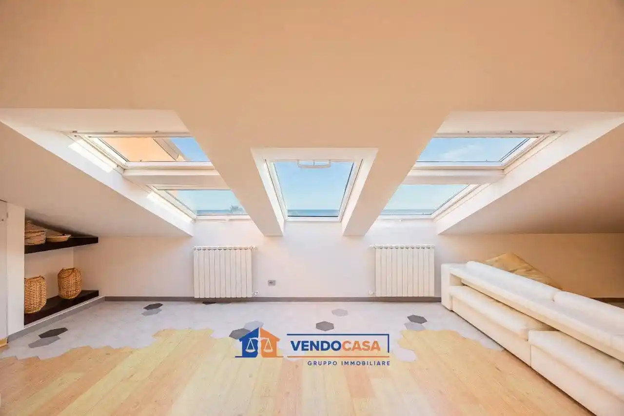 Appartamento in vendita a Varazze