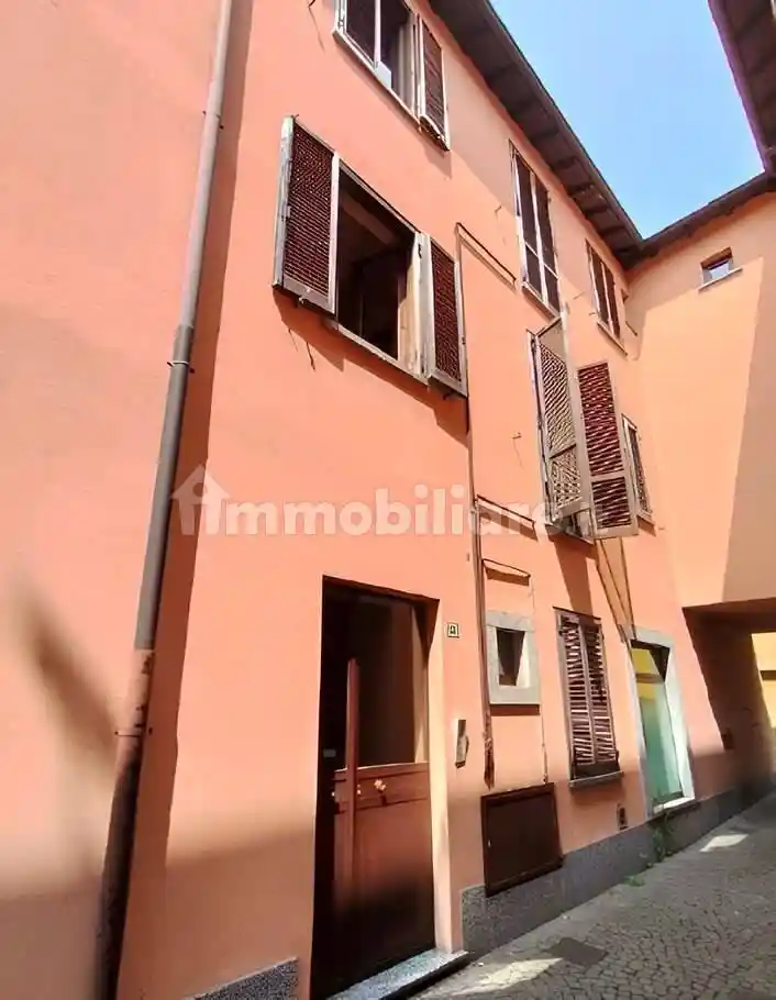 Appartamento in vendita a Oggiono