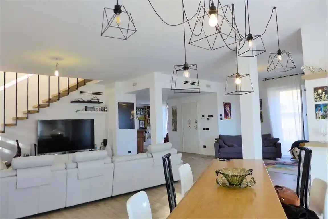 Villa in vendita a Abbiategrasso