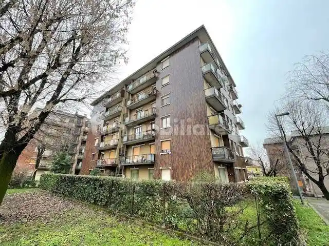 Appartamento in vendita a Seveso