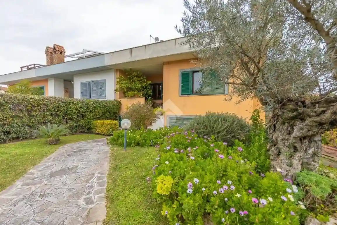 Villetta a schiera - foto 2