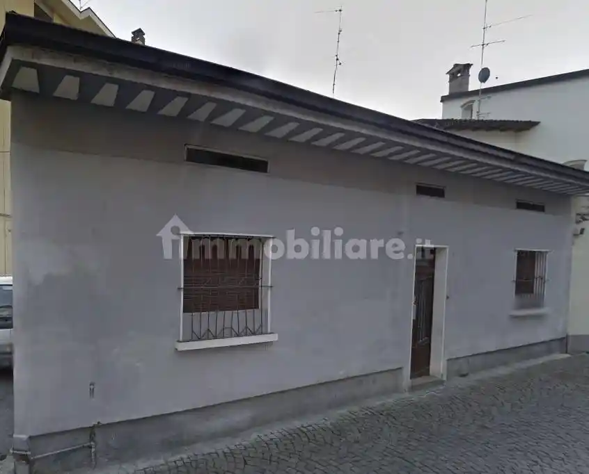 Casa indipendente in vendita a Crema