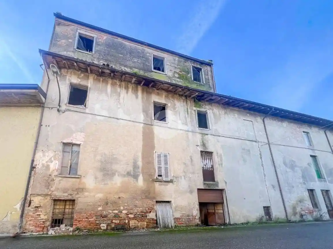 Rustico - Casale in vendita a Castrezzato