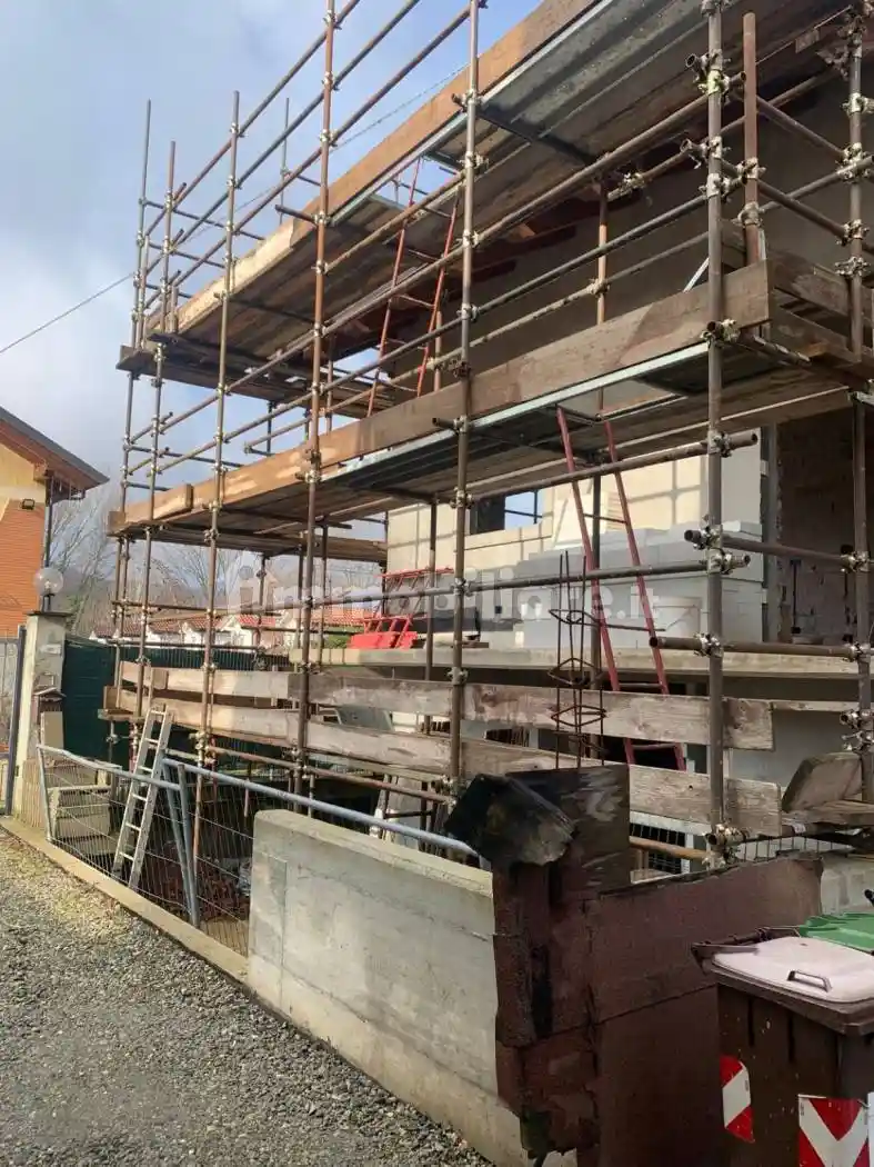 Casa indipendente in vendita a Buttigliera Alta