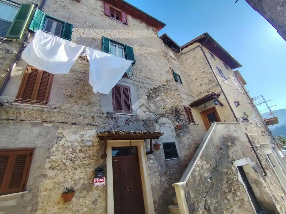 Appartamento in vendita a Subiaco