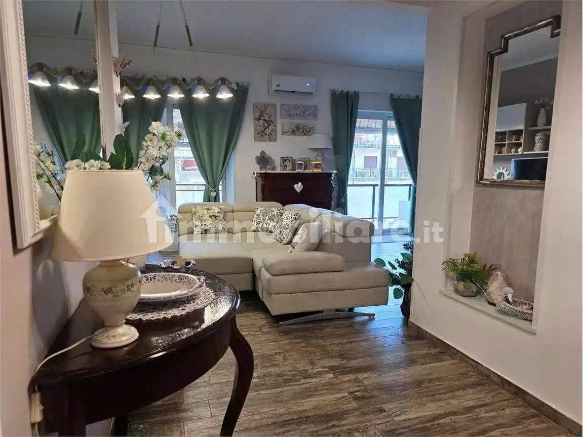 Appartamento in vendita a Palermo