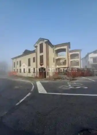 Palazzo - Stabile in vendita a Cerrina Monferrato