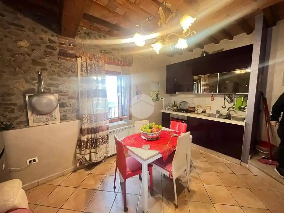 Appartamento in vendita a Massarosa