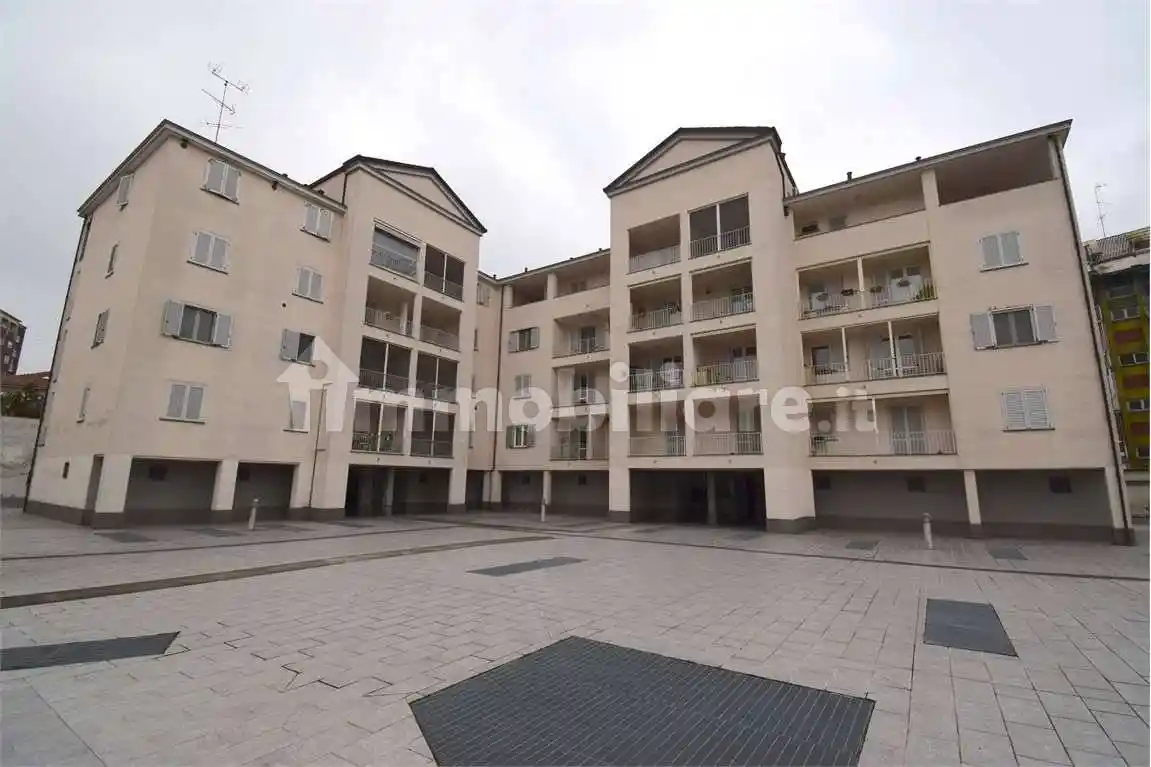 Appartamento in vendita a Vercelli