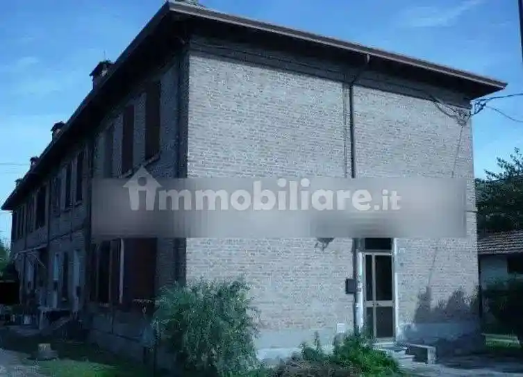 Appartamento in vendita a Ceregnano