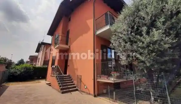 Appartamento in vendita a Gorle