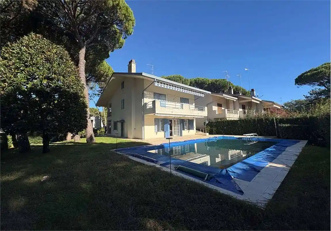 Villa in vendita a Lignano Sabbiadoro