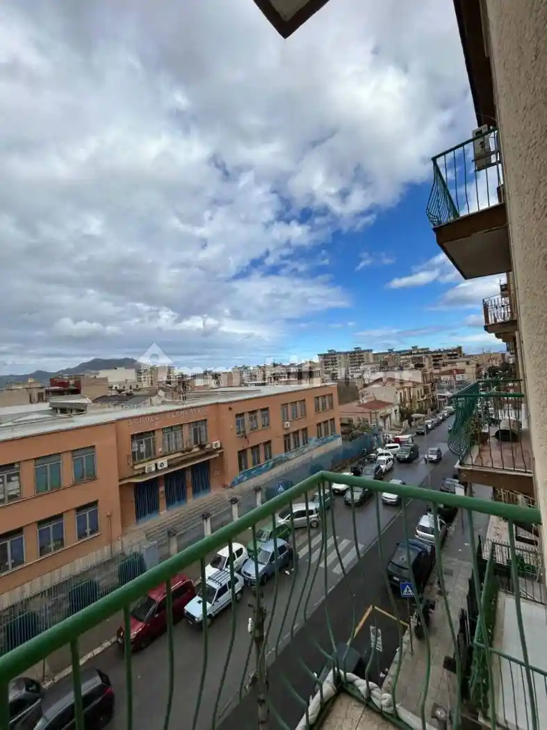 Appartamento in vendita a Palermo