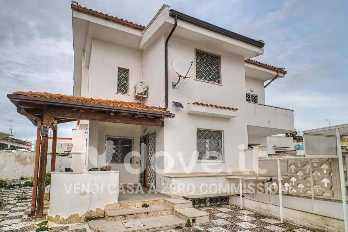 Villa in vendita a Pulsano