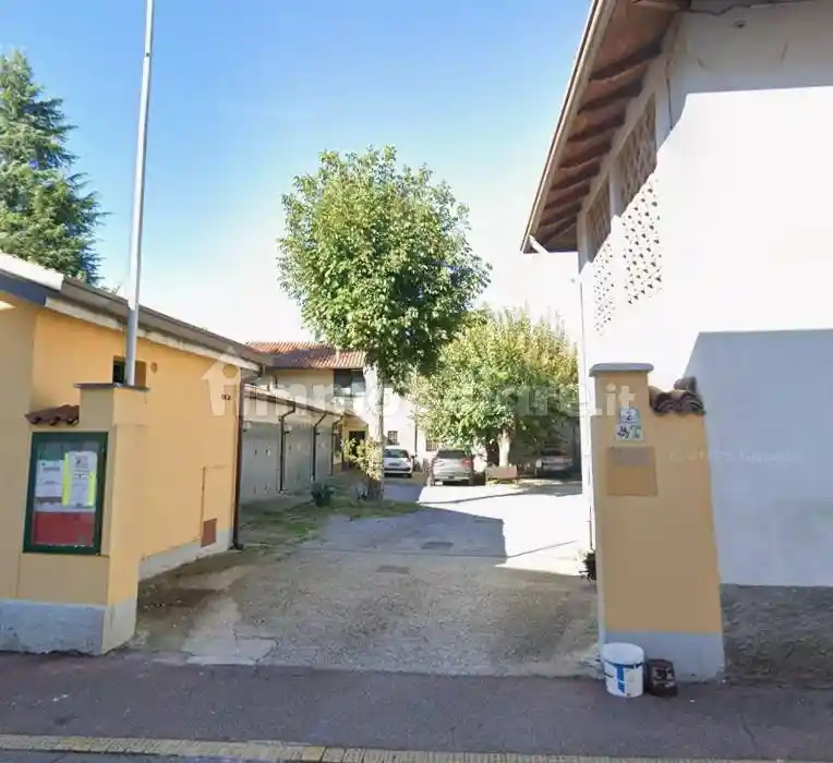 Appartamento in vendita a Robbiate