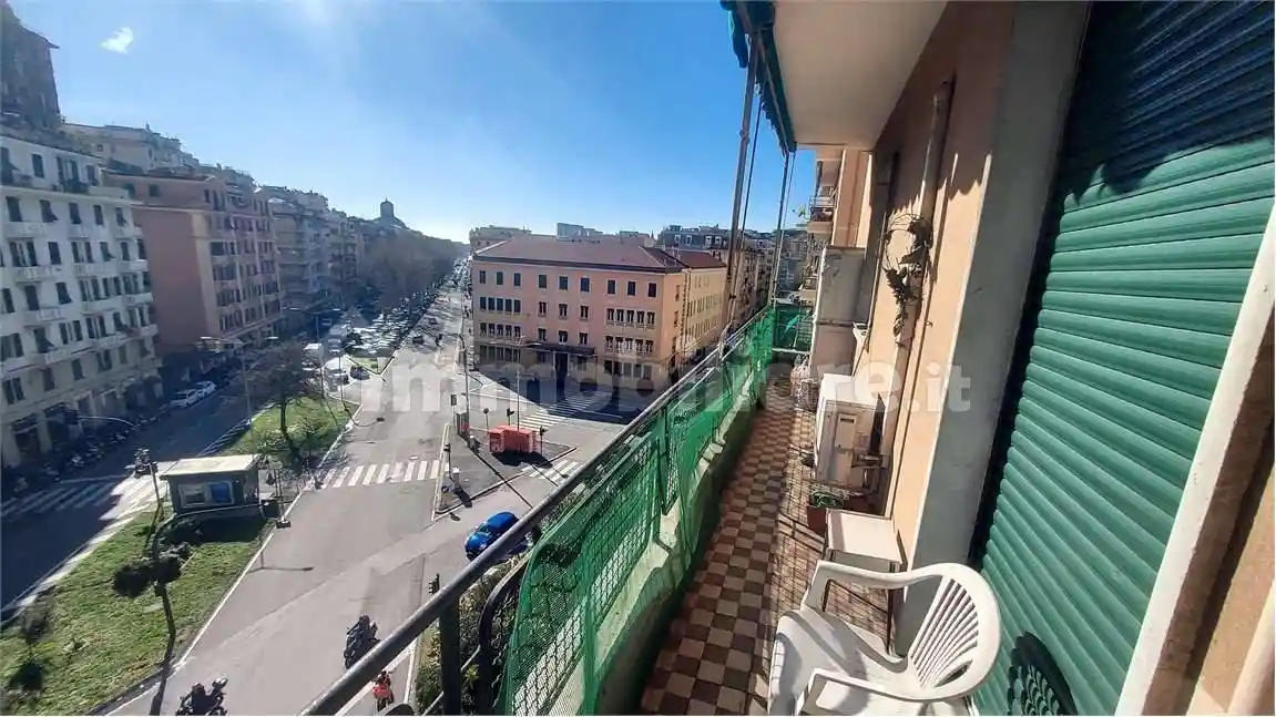 Appartamento in vendita a Genova