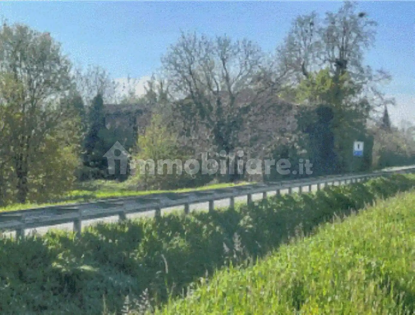 Rustico - Casale in vendita a Modena