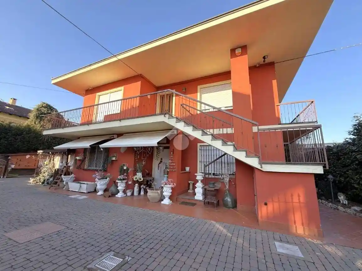 Villa in vendita a Poirino