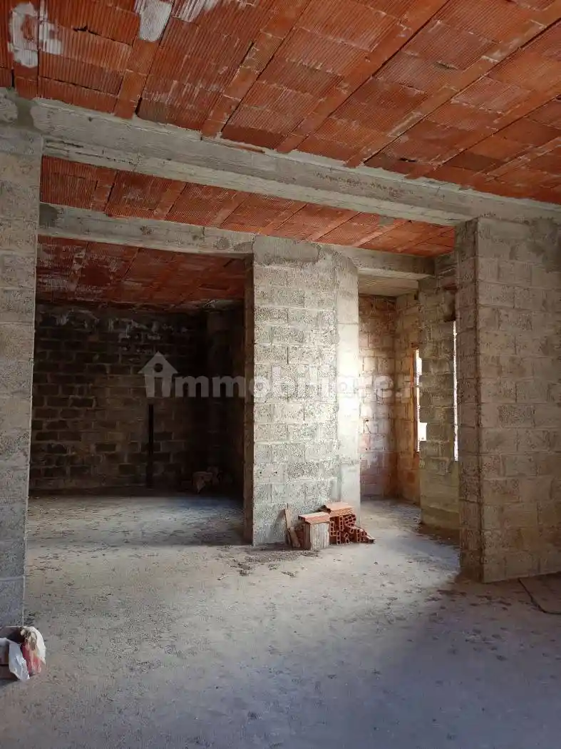 Palazzo - Edificio in vendita a Siniscola