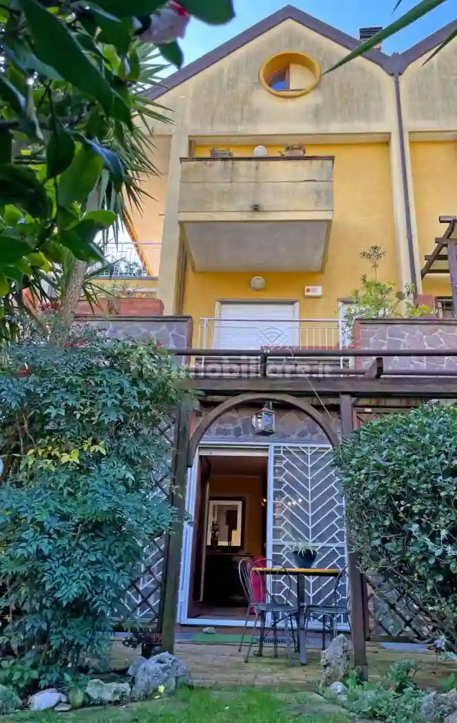 Villetta a schiera - foto 2