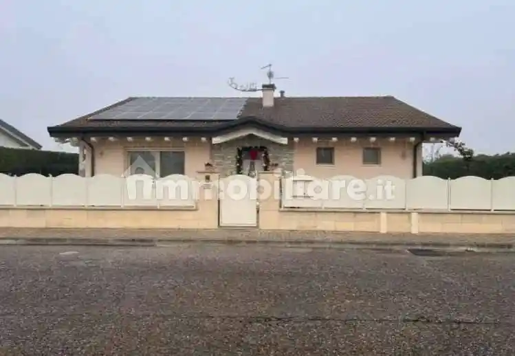 Villa in vendita a Veronella