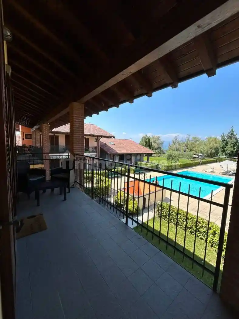 Appartamento in affitto a Peschiera del Garda