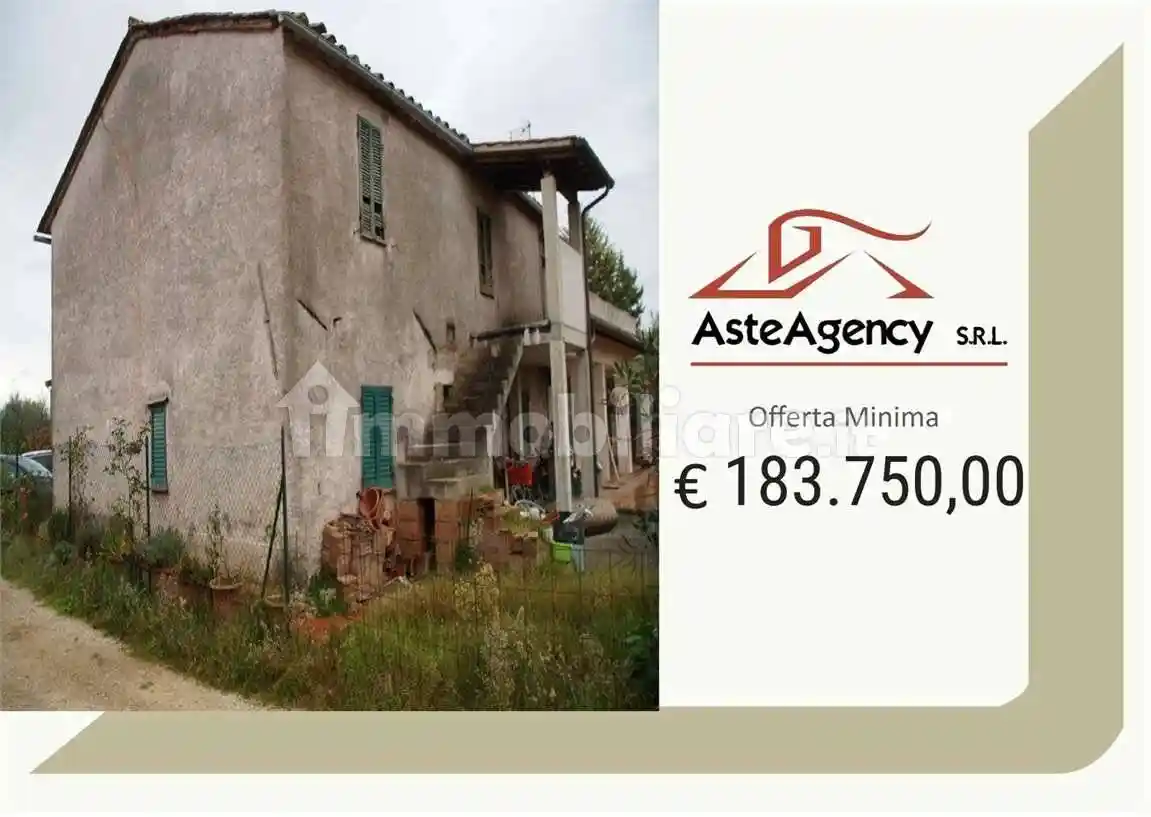 Casa indipendente in vendita a Castiglione del Lago