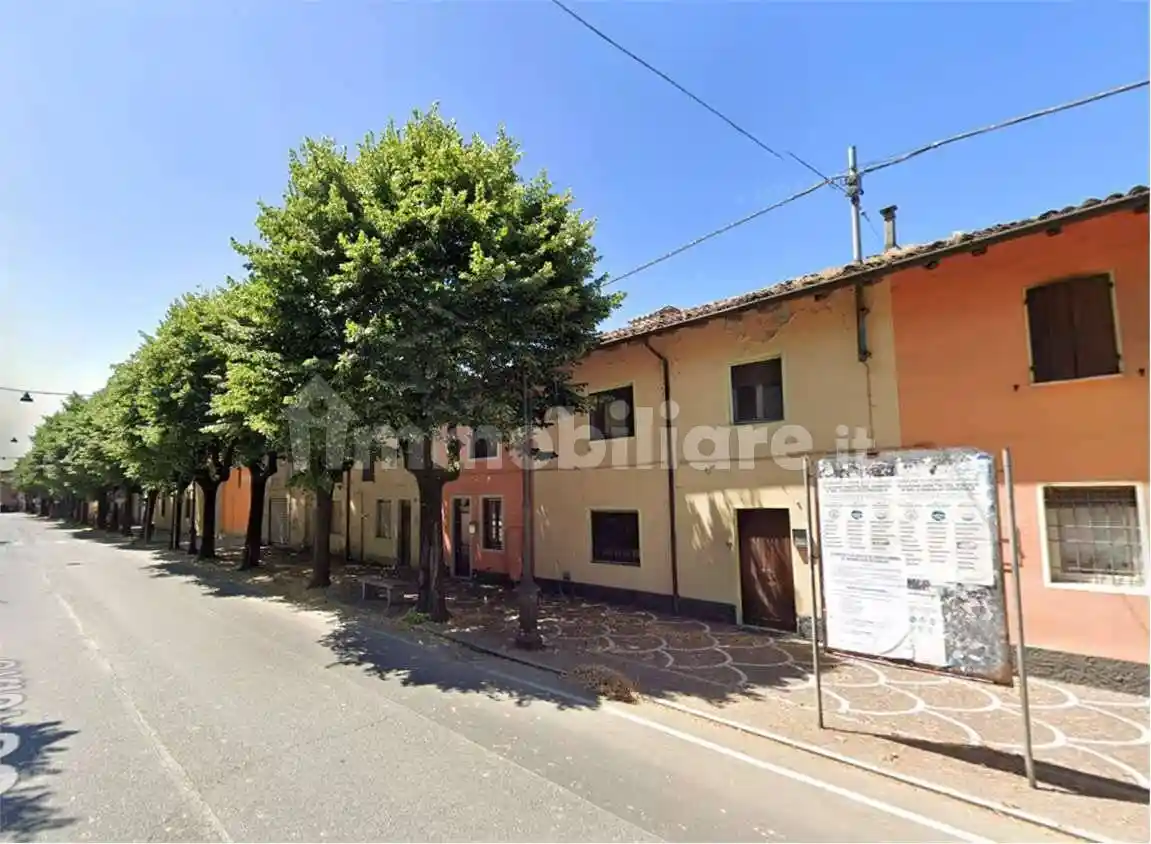 Casa indipendente in vendita a Robecco d'Oglio