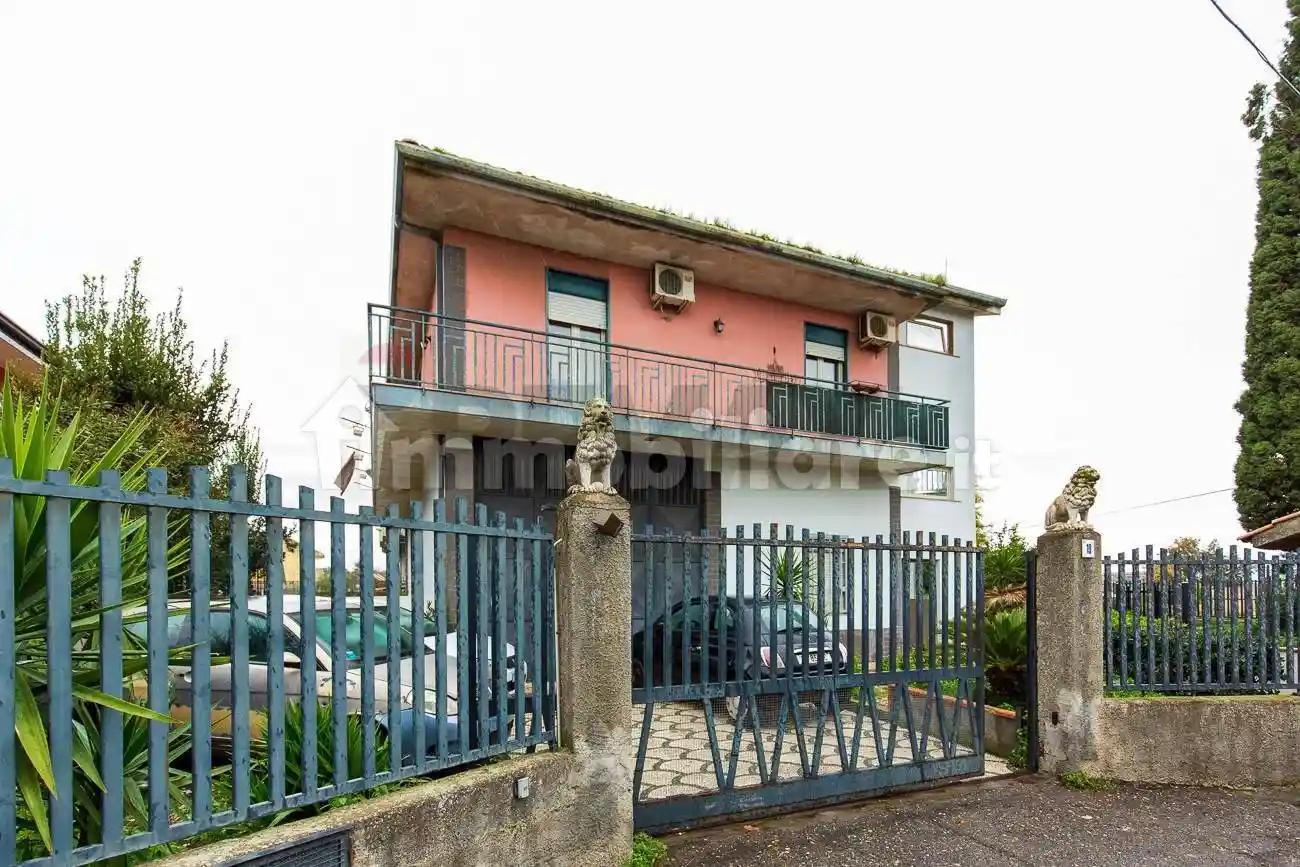 Appartamento in vendita a San Giovanni la Punta