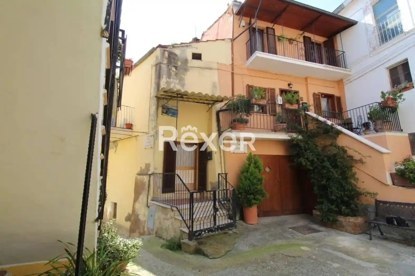 Casa indipendente in vendita a Bellante