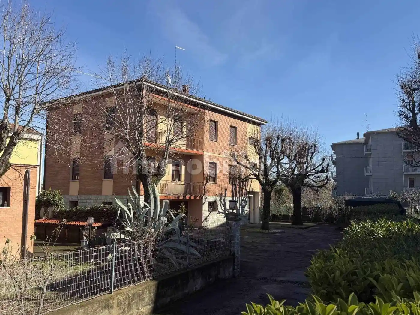 Casa indipendente in vendita a Modena