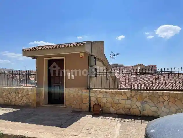 Appartamento in vendita a Monterosso Almo