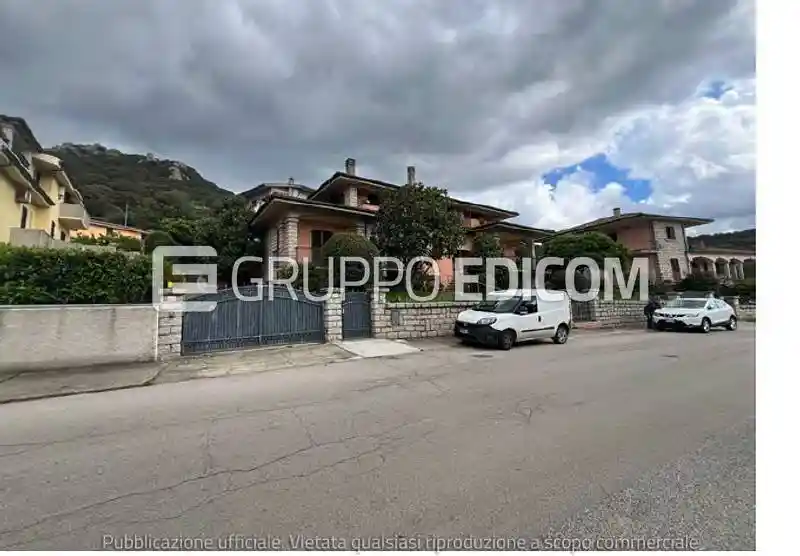 Appartamento in vendita a Calangianus