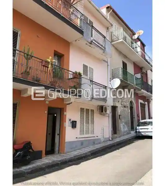 Appartamento in vendita a Mandanici